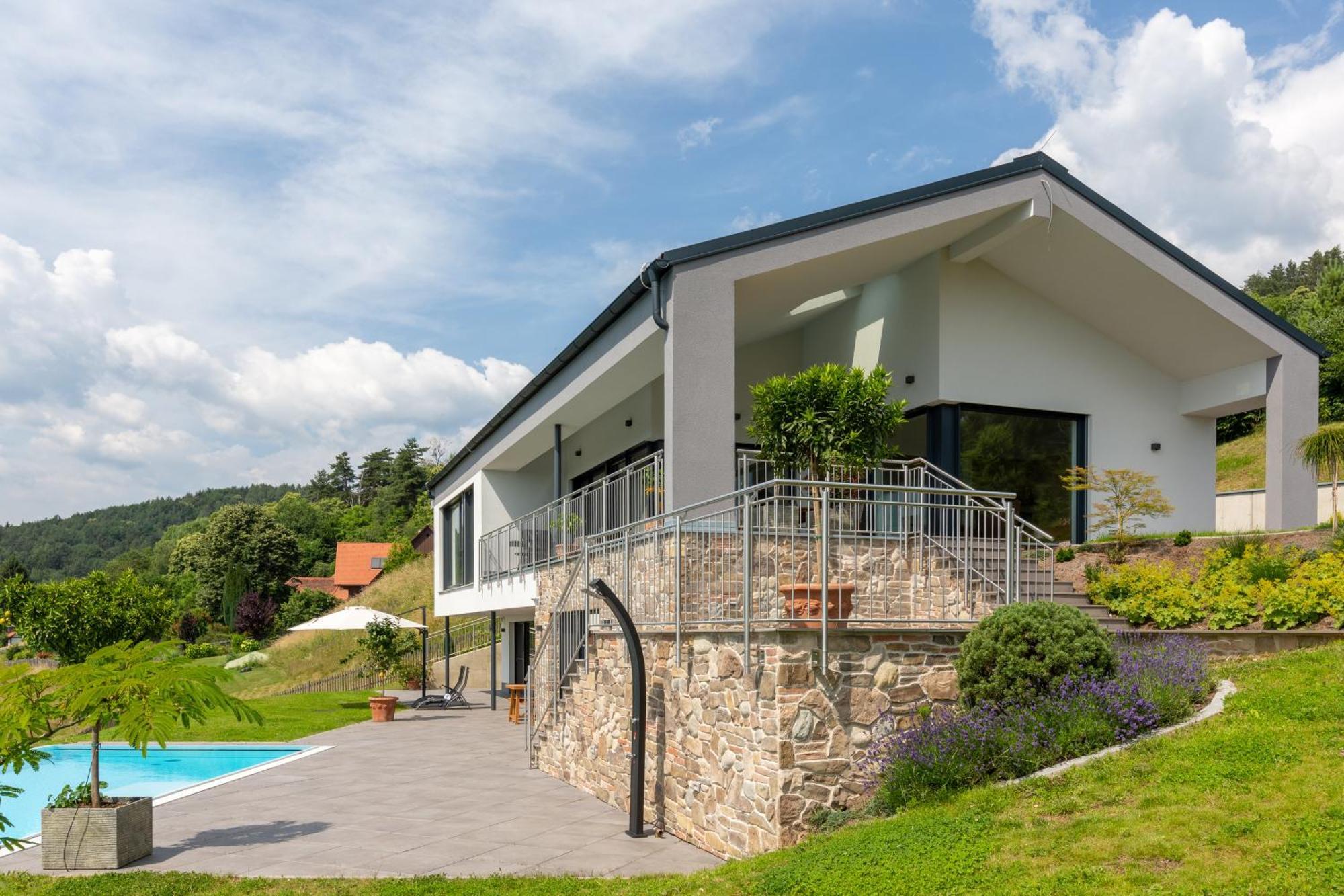 Greim15 --- Ganzes Ferienhaus Mit Fernsicht, Pool, Wellness Deutschlandsberg Exterior photo